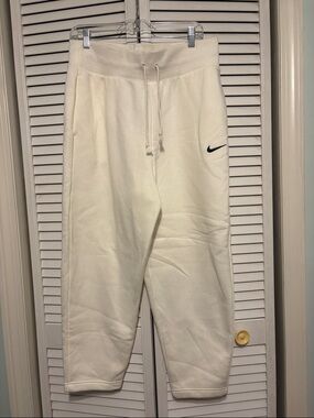 NWT Nike Off-White Women Fleece Joggers with Black Swoosh Size L